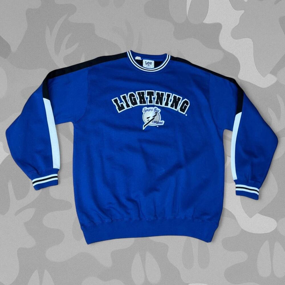 vintage 1990s Tampa Bay lightning sweatshirt Size L